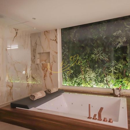 Alberobbe Luxury Rooms Alberobello Exterior photo